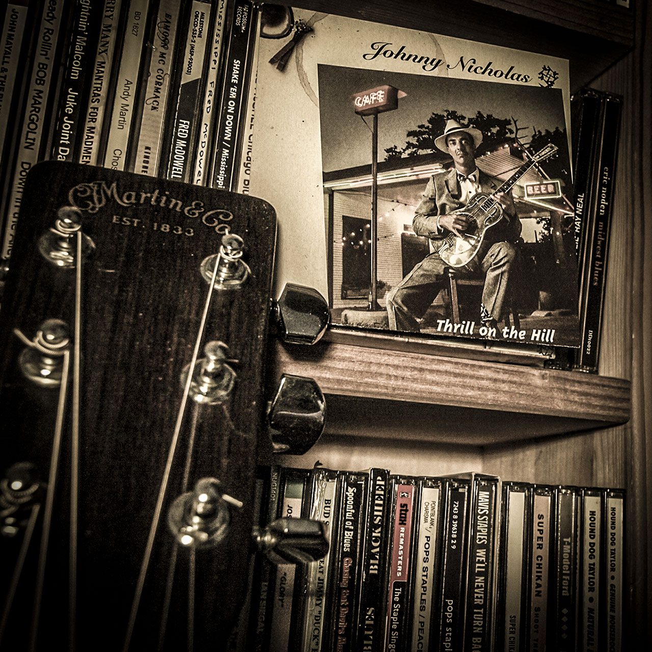 Johnny Nicholas – Thrill On The Hill